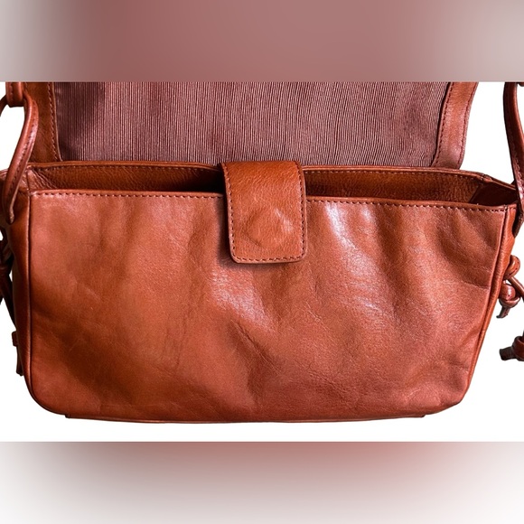 Cynthia Rowley Brown Leather Shoulder Bag - Picture 6 of 9
